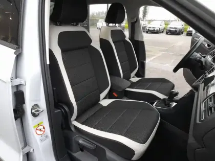 Photo 13 Volkswagen T-roc  1.5 TSI 150 EVO Start/Stop DSG7