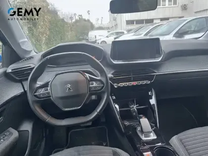 Photo 7 Peugeot 208  Electrique 50 kWh 136ch