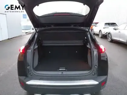 Photo 5 Peugeot 2008  PureTech 130 S&S EAT8