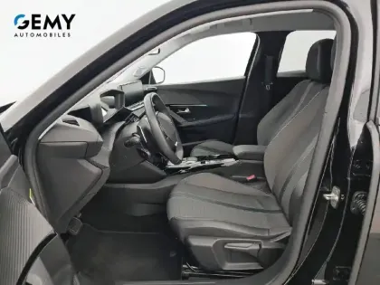 Photo 26 Peugeot 2008  PureTech 130 S&S EAT8