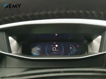 Photo 33 Peugeot 2008  PureTech 130 S&S EAT8