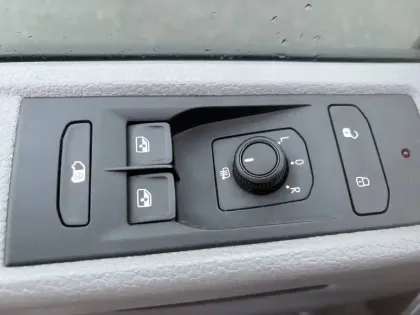 Photo 9 Volkswagen Transporter  6.1 VAN L1H1 2.0 TDI 150 BVM6