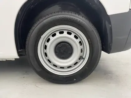 Photo 15 Peugeot Partner  FOURGON STANDARD 650 KG BLUEHDI 100 S&S BVM5