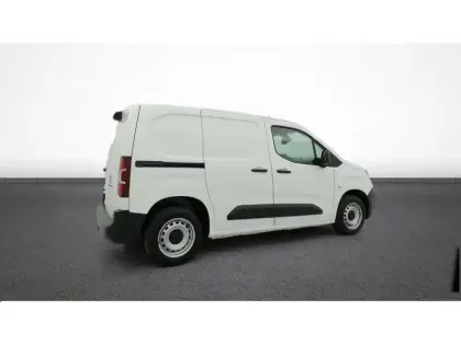 Photo 8 Peugeot Partner  FOURGON STANDARD 650 KG BLUEHDI 100 S&S BVM5