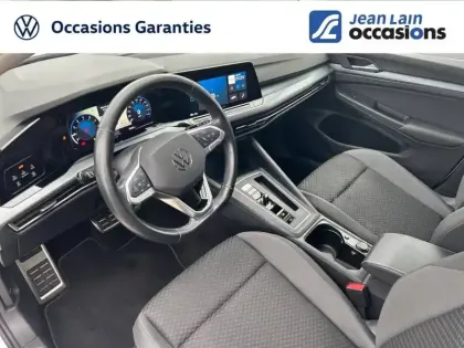 Photo 12 Volkswagen Golf  1.5 eTSI OPF 130 DSG7