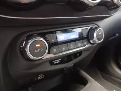 Photo 42 Nissan Juke  DIG-T 114