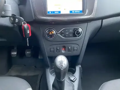 Photo 12 Dacia Sandero  TCe 90