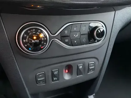 Photo 19 Dacia Sandero  TCe 90