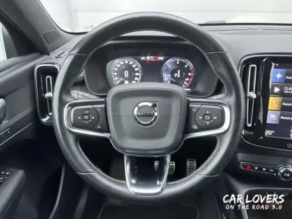 Photo 8 Volvo Xc40  D3 AdBlue 150 ch Geartronic 8