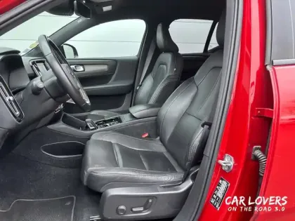 Photo 9 Volvo Xc40  D3 AdBlue 150 ch Geartronic 8