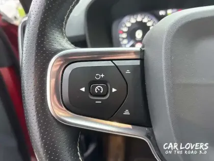 Photo 20 Volvo Xc40  D3 AdBlue 150 ch Geartronic 8