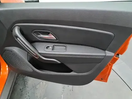 Photo 26 Dacia Duster  TCe 150 FAP 4x2 EDC