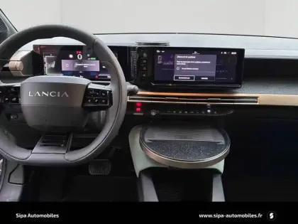 Photo 5 Lancia Ypsilon  Elettrica 156ch