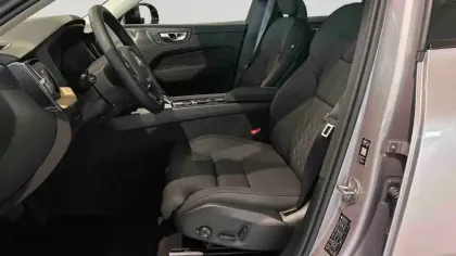 Photo 11 Volvo Xc60  T6 AWD Hybride rechargeable 253 ch+145 ch Geartronic 8