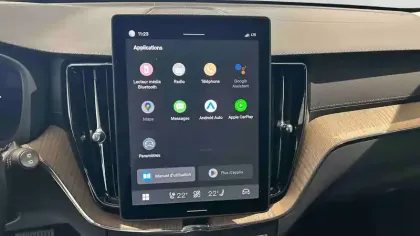 Photo 31 Volvo Xc60  T6 AWD Hybride rechargeable 253 ch+145 ch Geartronic 8