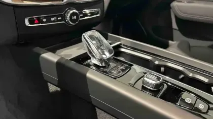 Photo 18 Volvo Xc60  T6 AWD Hybride rechargeable 253 ch+145 ch Geartronic 8