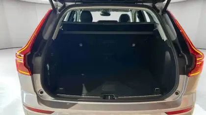 Photo 7 Volvo Xc60  T6 AWD Hybride rechargeable 253 ch+145 ch Geartronic 8