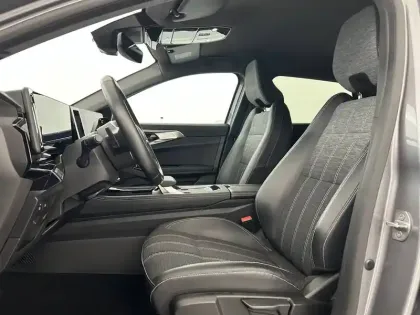 Photo 9 Renault Austral  E-Tech hybrid 200