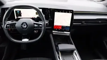 Photo 8 Renault Austral  E-Tech hybrid 200