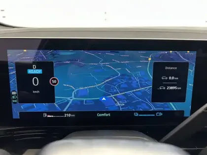 Photo 16 Renault Austral  E-Tech hybrid 200