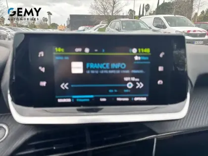 Photo 43 Peugeot 208  Electrique 50 kWh 136ch