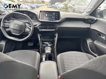 Photo 23 Peugeot 208  Electrique 50 kWh 136ch