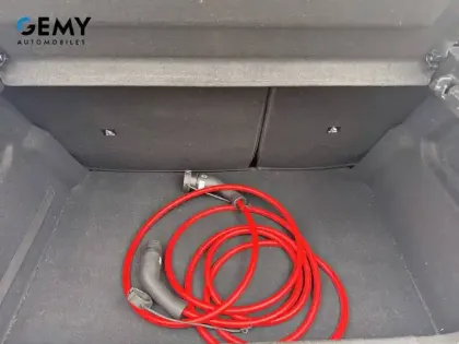 Photo 21 Peugeot 208  Electrique 50 kWh 136ch