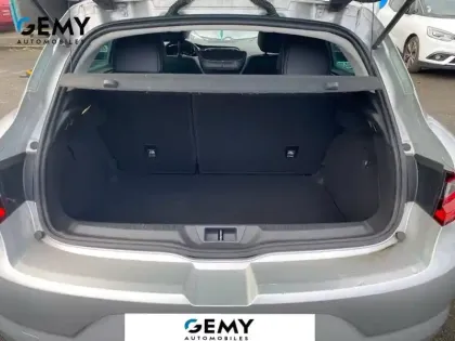 Photo 5 Renault Megane Mégane IV Berline Blue dCi 115 EDC