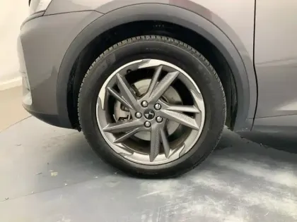 Photo 8 DS DS 7 Gén. I Ph1 NG Ligne Noire 5