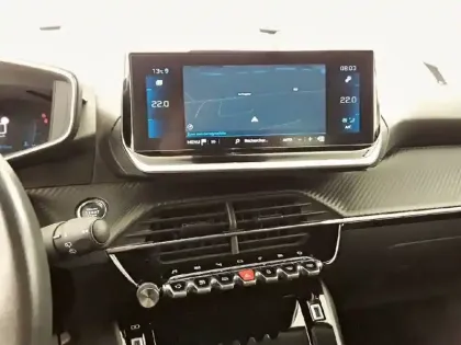 Photo 42 Peugeot 2008  PureTech 100 S&S BVM6