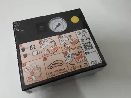 Photo 27 Peugeot 2008  PureTech 100 S&S BVM6