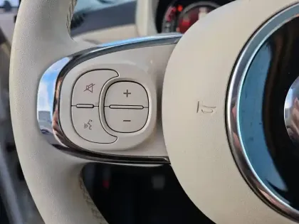 Photo 21 Fiat 500  1.0 70 ch Hybride BSG S/S