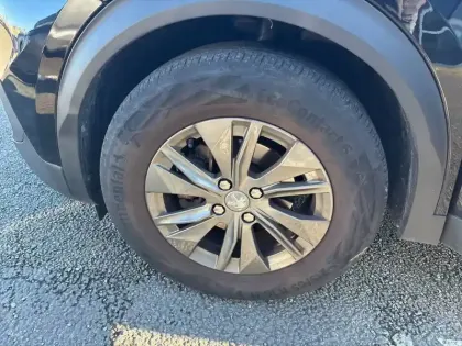 Photo 8 Peugeot 2008  PureTech 100 S&S BVM6