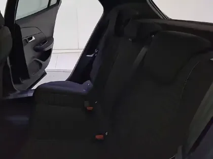 Photo 31 Peugeot 2008  PureTech 100 S&S BVM6