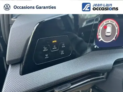 Photo 16 Volkswagen Golf  1.5 eTSI EVO2 150 DSG7