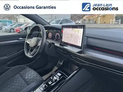 Photo 17 Volkswagen Golf  1.5 eTSI EVO2 150 DSG7