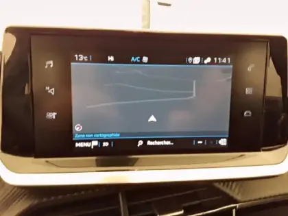 Photo 14 Peugeot 2008  PureTech 100 S&S BVM6