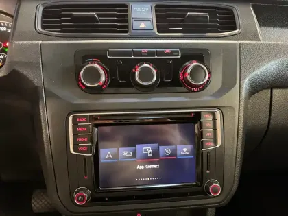 Photo 33 Volkswagen Caddy  VAN 2.0 TDI 102 DSG6