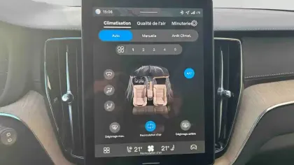 Photo 20 Volvo Xc60  T6 AWD Hybride rechargeable 253 ch+145 ch Geartronic 8