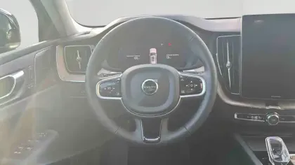 Photo 9 Volvo Xc60  T6 AWD Hybride rechargeable 253 ch+145 ch Geartronic 8