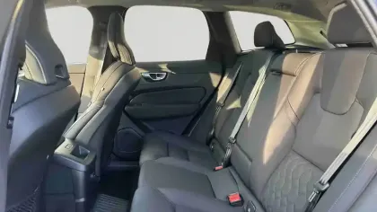 Photo 10 Volvo Xc60  T6 AWD Hybride rechargeable 253 ch+145 ch Geartronic 8