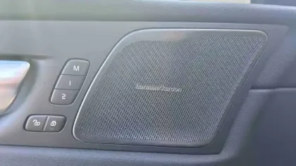 Photo 17 Volvo Xc60  T6 AWD Hybride rechargeable 253 ch+145 ch Geartronic 8