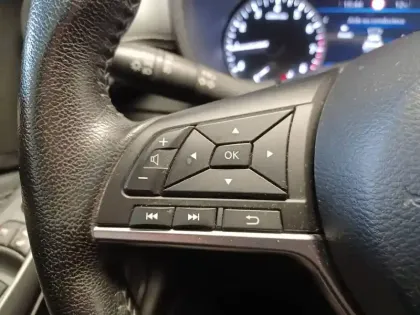 Photo 27 Nissan Juke  DIG-T 117