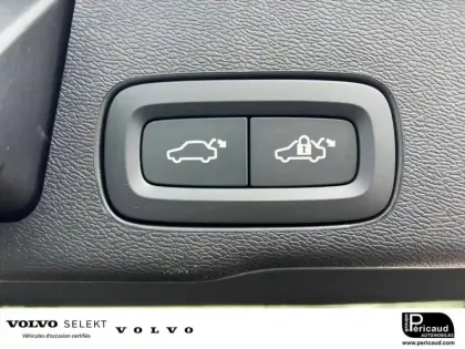 Photo 16 Volvo Xc60  T8 Recharge AWD 310 ch + 145 ch Geartronic 8