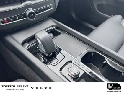 Photo 12 Volvo Xc60  T8 Recharge AWD 310 ch + 145 ch Geartronic 8