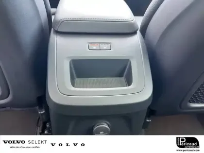 Photo 15 Volvo Xc60  T8 Recharge AWD 310 ch + 145 ch Geartronic 8