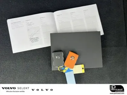 Photo 7 Volvo Xc60  T8 Recharge AWD 310 ch + 145 ch Geartronic 8