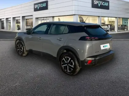 Photo 49 Peugeot 2008  PureTech 100 S&S BVM6