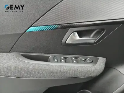 Photo 22 Peugeot 208 Gén. II Ph1 NG Style 5