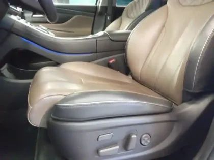 Photo 24 Hyundai Santa Fe  1.6 T-GDi Plug-in 265 HTRAC BVA6